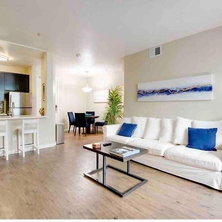 The Nest A Spacious 1 Bedroom Apartment With A Pool View Los Angeles Exterior foto